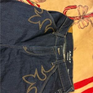 Ariat Blue Jeans with Tan Embroidery